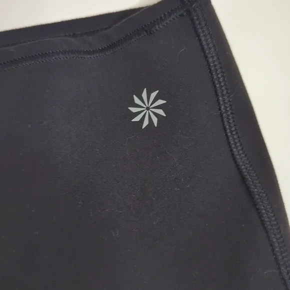 Athleta Vinyasa Support Top Black size Medium - Picture 6 of 7